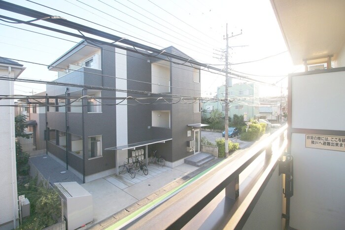 物件内観写真22　(室内からの展望)