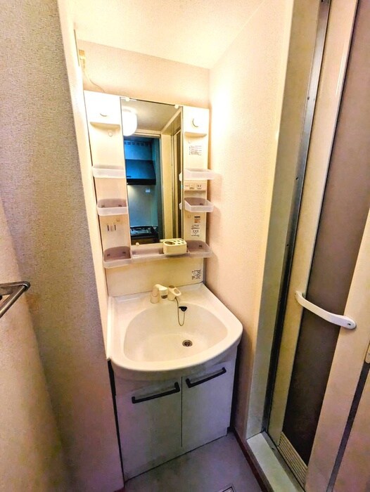 物件内観写真12　(洗面)