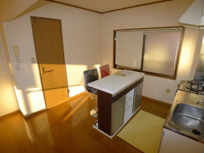 物件内観写真10　(居室)