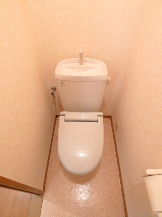 物件内観写真17　(トイレ)