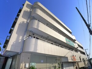 仲村ビル外観写真