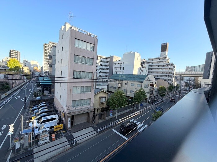 物件内観写真20　(室内からの展望)