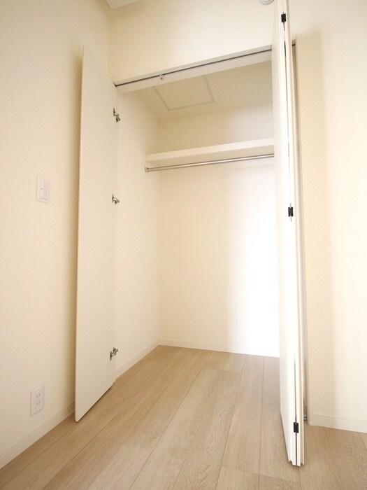 物件内観写真10　(収納)