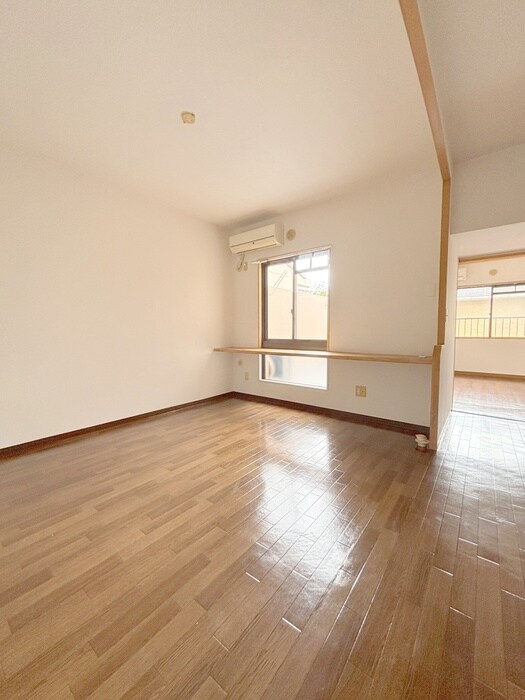 物件内観写真8　(内観写真)