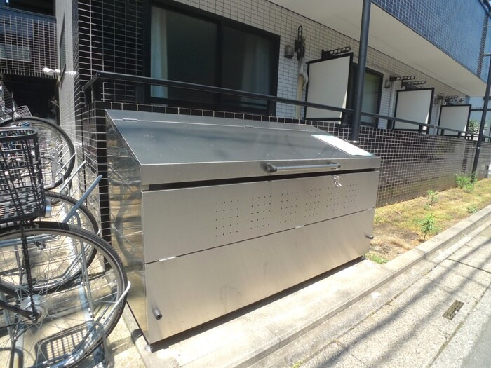 物件外観写真4　(建物設備)