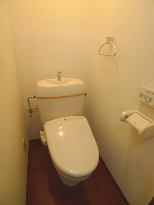 物件内観写真12　(トイレ)