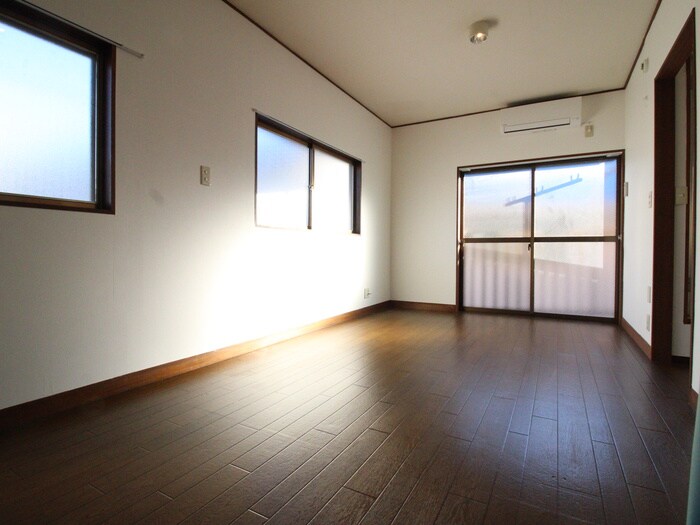 物件内観写真7　(居室)