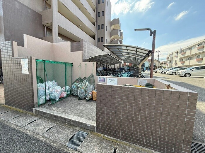 物件外観写真5　(建物設備)