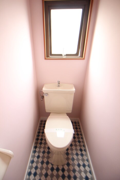 物件内観写真10　(トイレ)