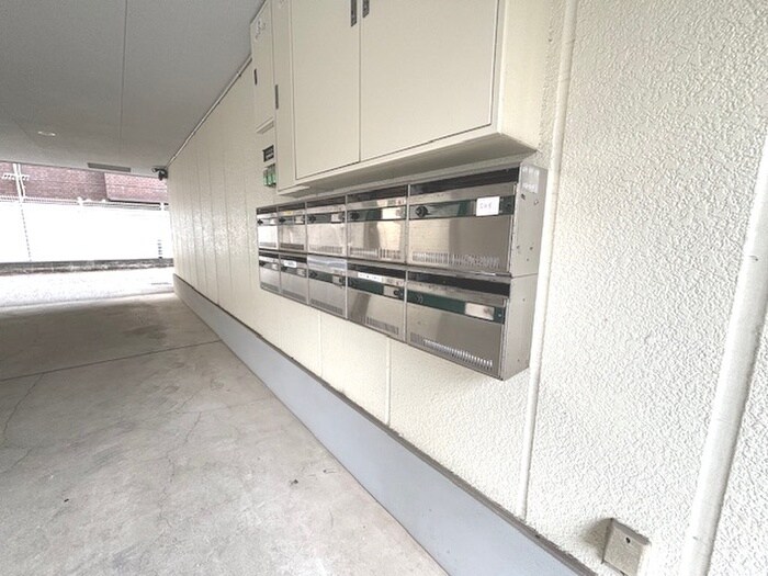 物件外観写真4　(建物設備)