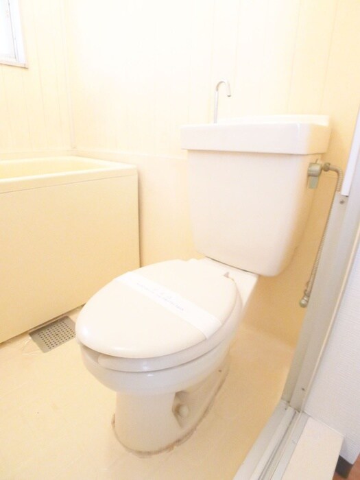 物件内観写真8　(トイレ)