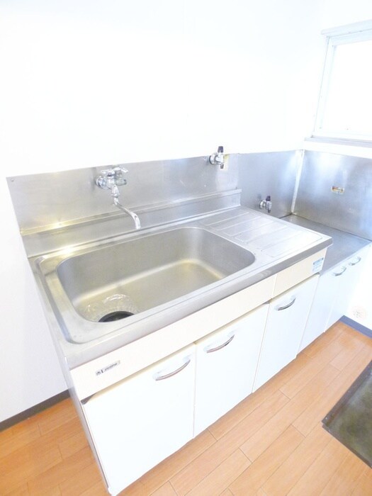 物件内観写真10　(居室)