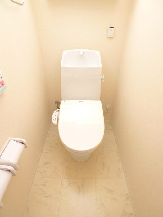 物件内観写真15　(トイレ)