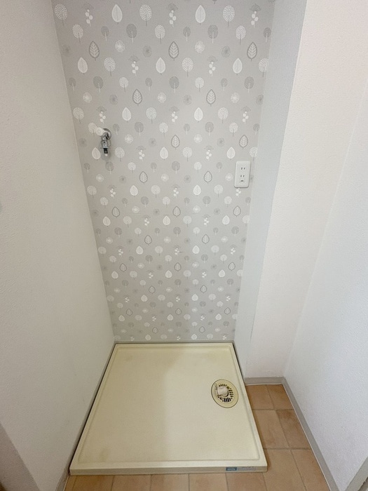 物件内観写真15　(洗濯機置場)