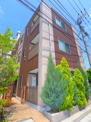 Empereur Fer Lien.K.M外観写真