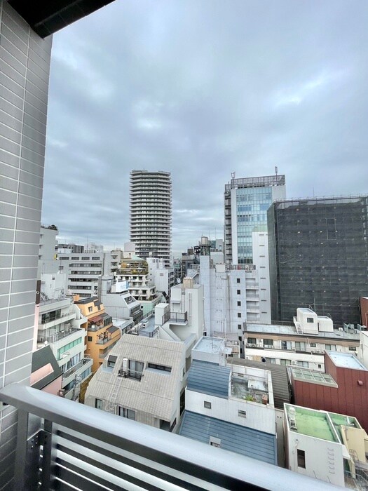 物件内観写真12　(室内からの展望)