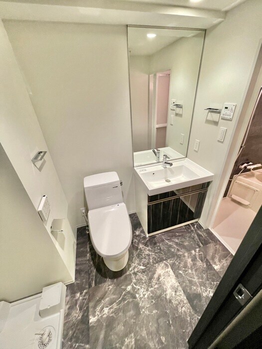 物件内観写真17　(洗面)