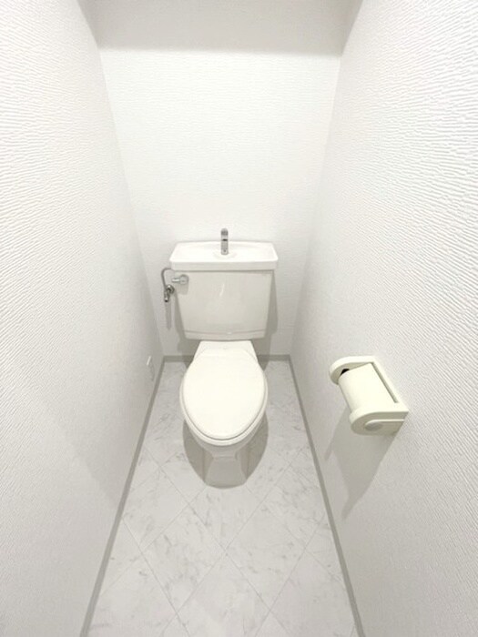 物件内観写真7　(トイレ)