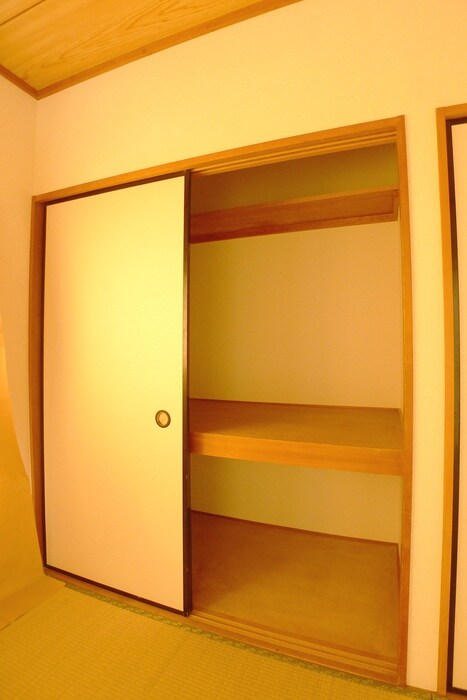物件内観写真10　(収納)
