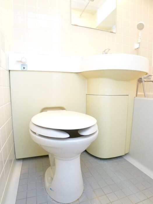 物件内観写真15　(トイレ)