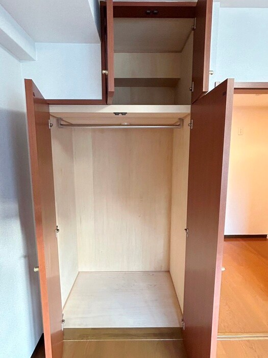 物件内観写真9　(収納)