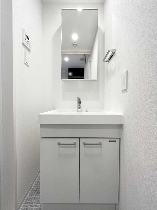 物件内観写真10　(洗面)