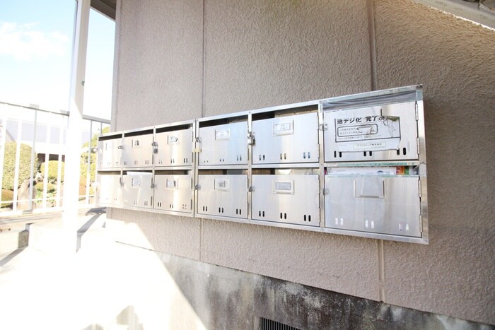 物件外観写真4　(建物設備)