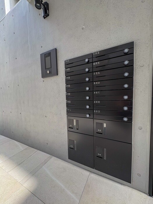 物件外観写真6　(建物設備)