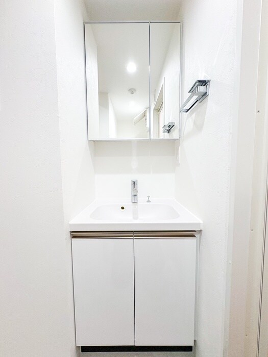 物件内観写真16　(洗面)