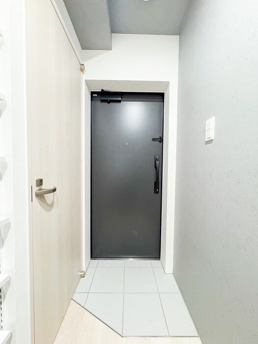 物件内観写真19　(玄関)