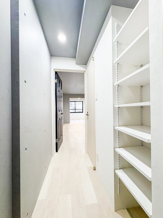 物件内観写真21　(廊下)