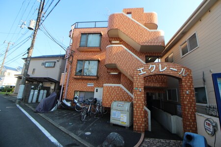 エクレール外観写真