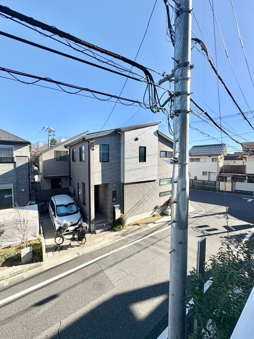 物件内観写真13　(室内からの展望)