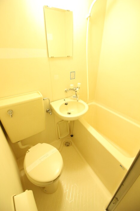 物件内観写真12　(バス／シャワールーム等)