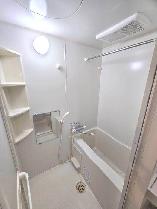 物件内観写真8　(バス／シャワールーム等)