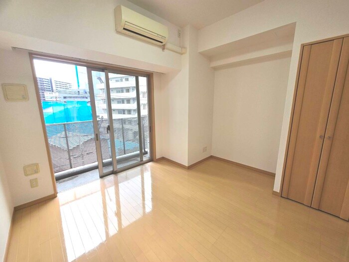 物件内観写真15　(居室)