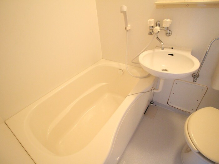 物件内観写真11　(バス／シャワールーム等)