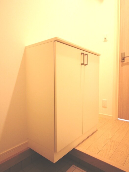 物件内観写真13　(靴箱)