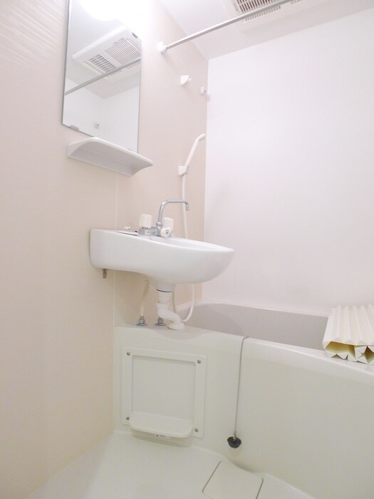 物件内観写真9　(バス／シャワールーム等)