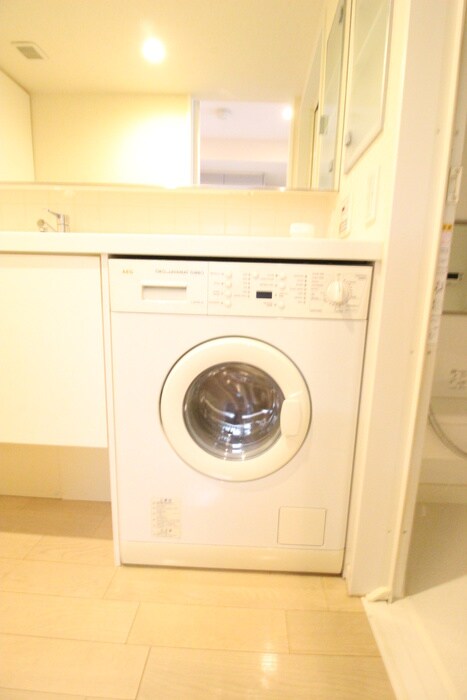 物件内観写真21　(洗濯機置場)