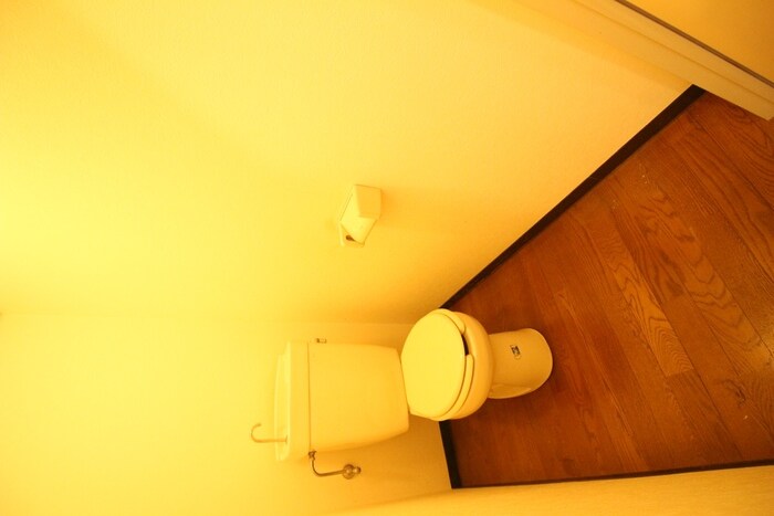 物件内観写真12　(トイレ)