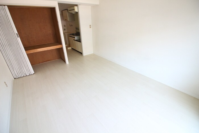 物件内観写真17　(居室)