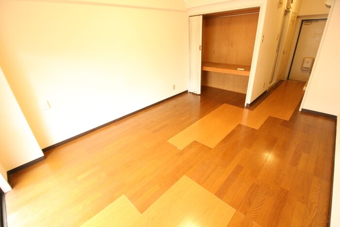 物件内観写真18　(居室)