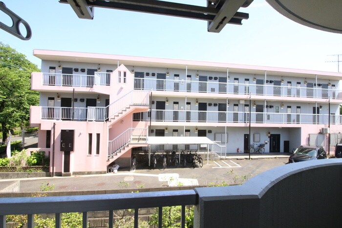 物件内観写真22　(室内からの展望)