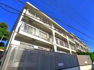 稲毛コ－ポビアネ－ズ（１０７）外観写真