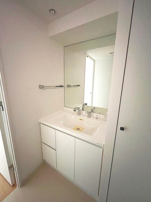 物件内観写真14　(洗面)