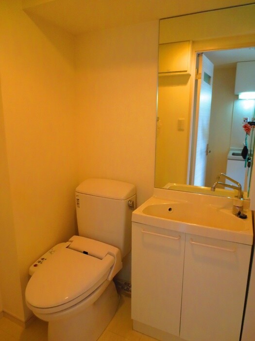 物件内観写真8　(トイレ)