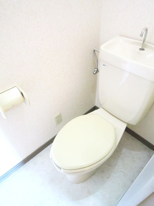 物件内観写真15　(トイレ)