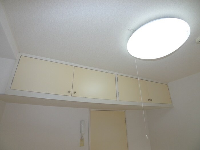 物件内観写真6　(収納)