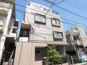 フローレスミヤタ外観写真
